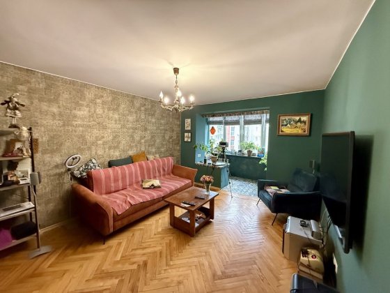 Продаж 3-кімнатної квартири, 71 м2, цегла, вул. Любінська Львов