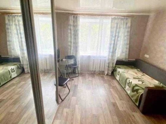 Продам  1 к. гост. 3/5, Харьковских Дивизий Харків