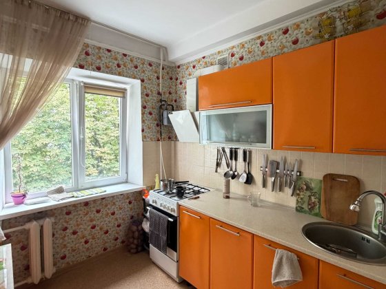Продам 1но комнатную квартиру после капитального ремонта на Заболотного Одесса