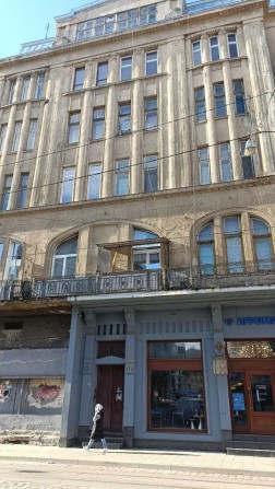 1 кімнатна, центр, під орендний бізнес! - фото 1