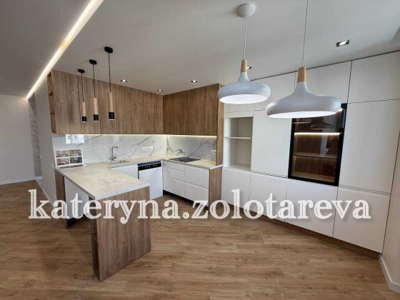 Продам 3 комнатную дизайнерскую, стильную квартиру 98м2, на ЖК Сокольниках, ул Професорская с новым  Харків