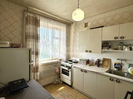 Продаж 1к квартира покращеного планування Селянська Новожанове Харьков