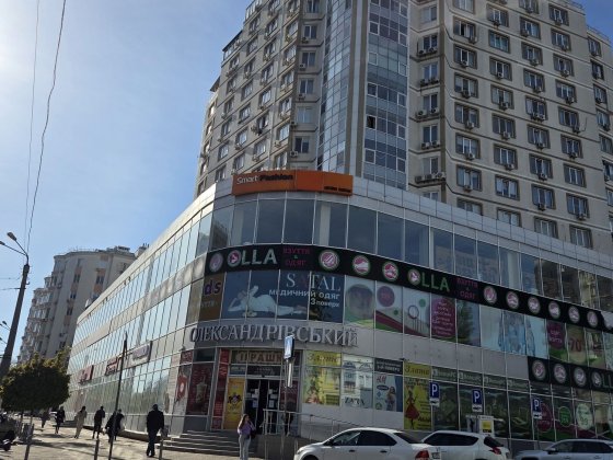 Климовский Дом 2- ая квартира в центре с ремонтом  Привоз Одеса