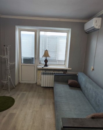 Продаю 1 к/кв ул.Космонавтов ( Рассвет) 4/5,32/17/6,балкон,колонка,16500$ - фото 1