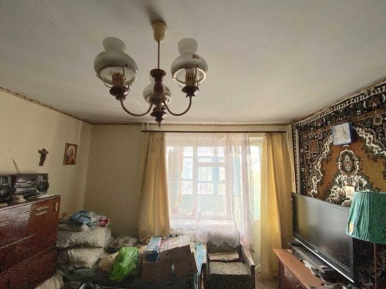 Продається однокімнатна квартира вул. Космонавтів-пр. Богоявленський. Будинок целяний, 5/9 29.4/15/6 Николаев