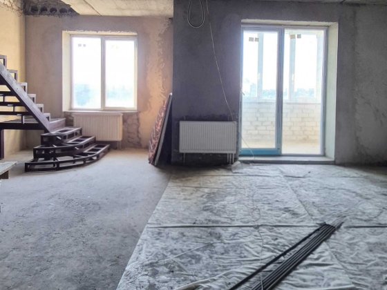 Продам 4-кімнатну, двоповерхову квартиру в ЖК "Роганський", вул. Роганська, буд. 130/3. Харків