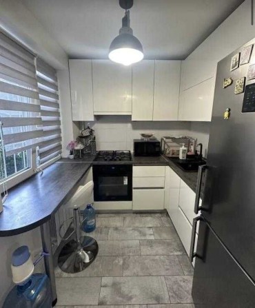 Продам 2 к кв. з сучасним ремонтом на пр.Ювілейний. Салтівка. - фото 1