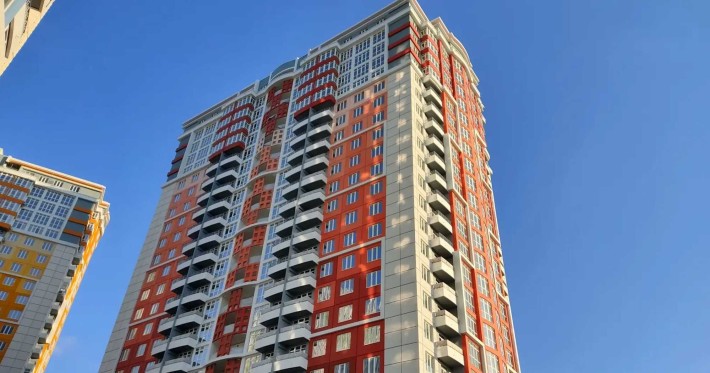 Продам квартиру в ЖК 4 Сезона - фото 1
