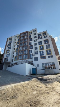 Здано/Продаж 2-кім. квартири 73,1 м/вул. Очеретяна, 11/Карпатбуд - фото 1