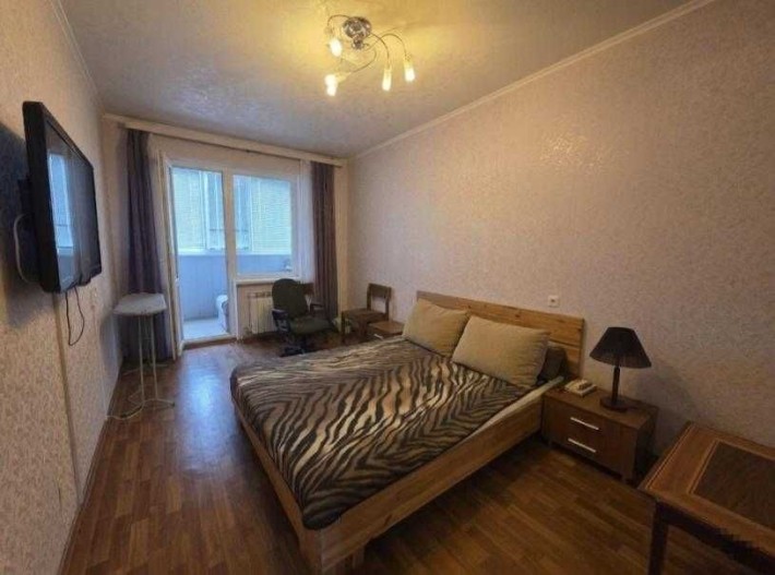 Продам 3к.кв. 65 м2 на Алексеевке, пр.Победы, за Классом. - фото 1