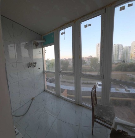 Продам 2к кв  68м2 ЖК Лазурный - фото 1
