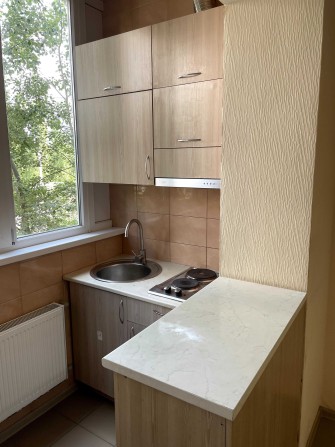 Продажа гостинки 18,6 кв.м. в ЖК Воробьевы горы, м. Ак. Павлова за 11500 уе - фото 1