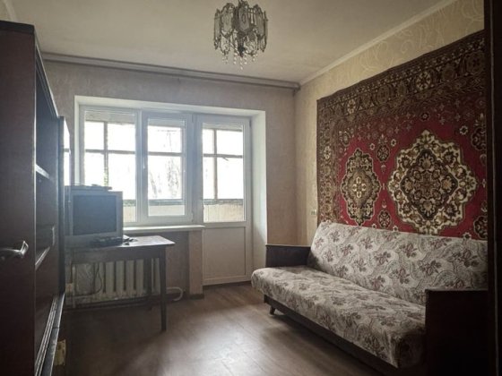 Продаж 2-кімнатної квартири по вул. Логінова Николаев