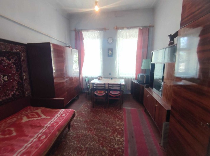 Продаж жилкопу по вул. Спаська - фото 1