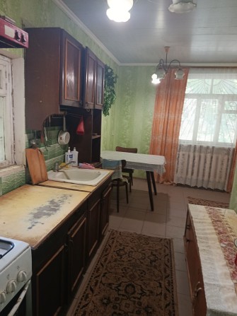 Продаю 3к/кв ул.Пушкинская ,гараж,закрытый двор 32000$ - фото 1