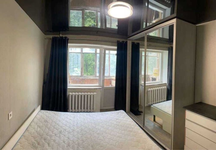 Продам 1-к кв. по ул.Мира | 2/5, ремонт, газ  | метро Индустриальная 10 мин. - фото 1