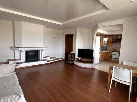 Продам 3 к кв Пр Героев Харькова 97 м Защитников Украины. Харків