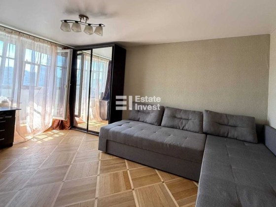 Продам 2 кімн. квартиру на Олексіївці, пр. Перемоги, 67 Харьков