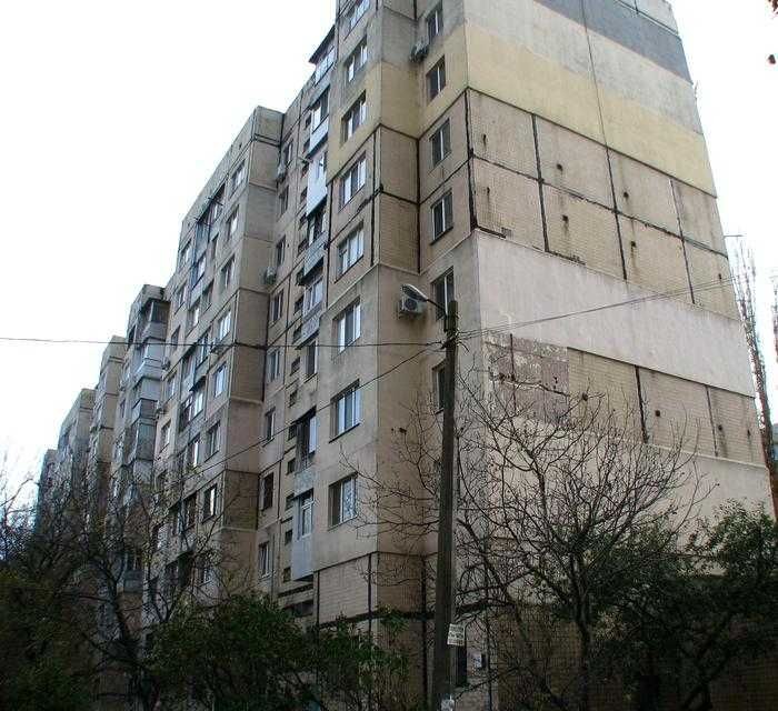 2х комн.Чешка. Под ремонт. Район 22й и 17й школы - фото 1