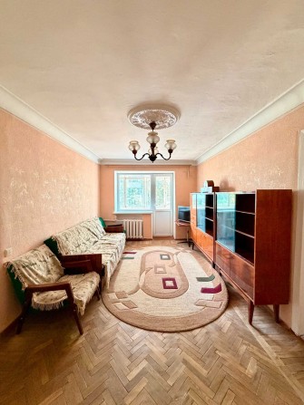 Продаж  двокімнатної квартири - фото 1