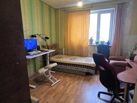 Продам 4-х к.квартиру на Роганском ЖМ Индустриальный Харків