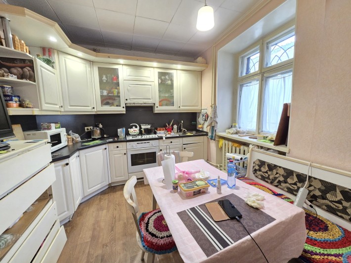 Продам 3-х комнатную квартиру в Центре - фото 1