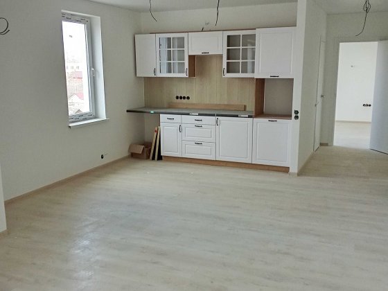 продаеться 2-х кімнатна квартира Николаев