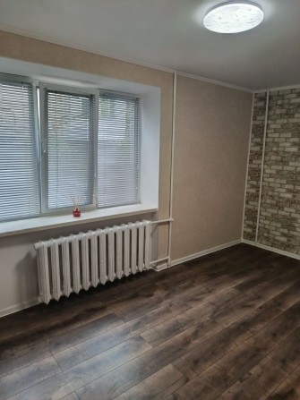Продаю 2 к/кв ул.Корабелов 1/5,44/28/6,капитальный ремонт 35000$ - фото 1