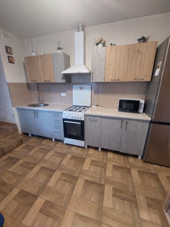 Центр Двокімнатна квартира Сертифікат + - фото 1