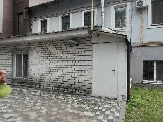 Продаж 2к квартири!вул.Зброярська!м.Центальний ринок!м.Вокзальна!Цоколь!88186 Харьков