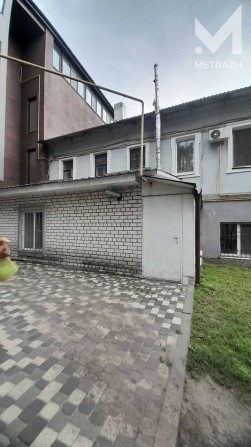 Продаж 2к квартири!вул.Зброярська!м.Центальний ринок!м.Вокзальна!Цоколь!88186 - фото 1