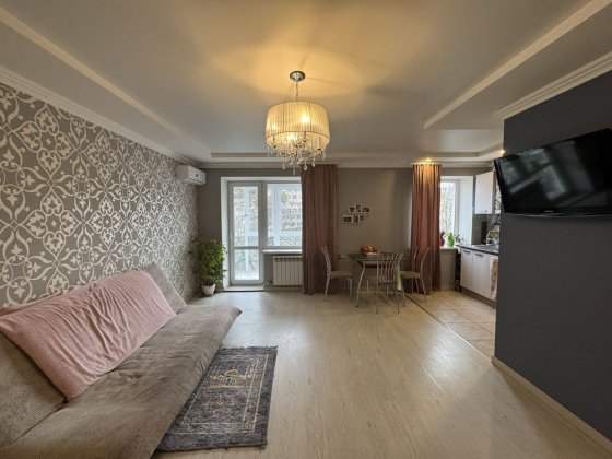 Продам 2 комн квартиру Харьков