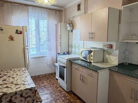 Продается 4 кк Космонавтов! Николаев