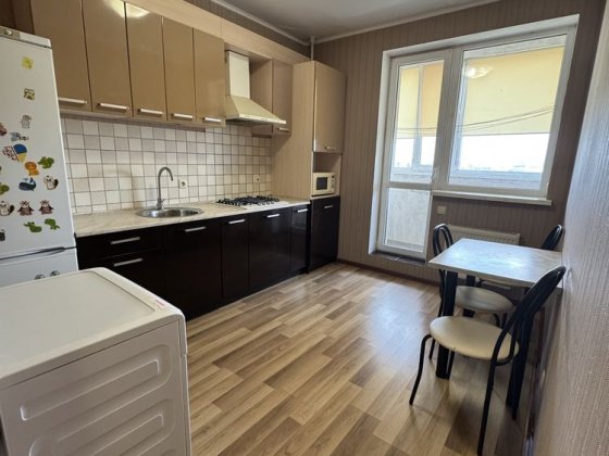 Продам 1 комн. Малиновская 19,площадь Восстания Харків