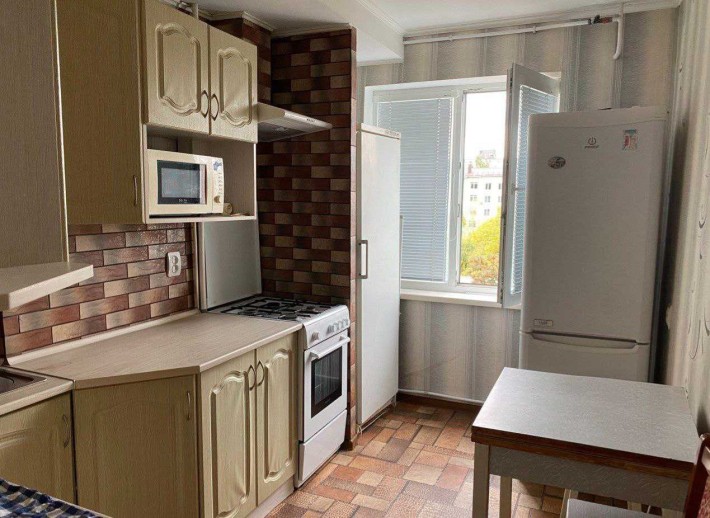 Ціну знижено!!! Продаж 3к. квартири в центрі! - фото 1