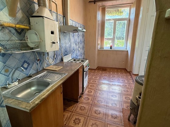 2 к/к  сталінка у центрі міста 21000 у.е Миколаїв