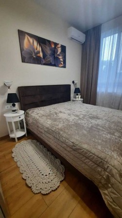 Продам стильну 1-кімнатну квартиру з власною терасою 20 м² | ЖК «Акварель 7» - фото 1