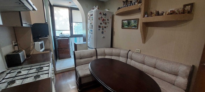 Продам  2 комн 55м2 с капремонтом, Салтовка, 3этаж, СЕРТИФИКАТ- да - фото 1