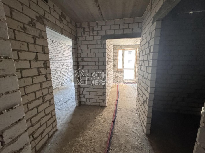 СРОЧНО!Продам 1 комн.квартиру 38м2 в ЖК Птичка. Дом сдан 2 этаж - фото 1