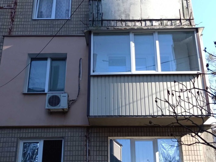 Продам 1 комн кв на Новых Домах Тихий район. Отличная цена TB - фото 1