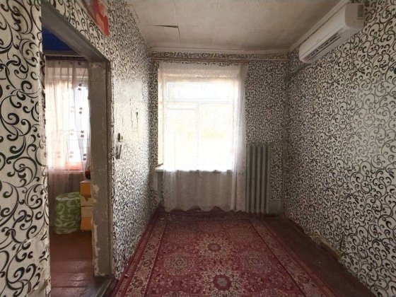 Продам двухкомнатную гостинку 31м2 ул.Библика 13 метро ХТЗ .L Харьков