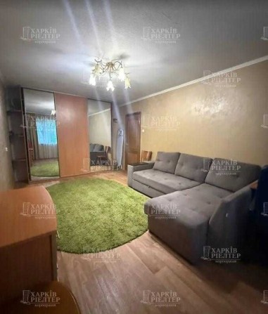 Продам 2 кім. квартиру в центрі ХТЗ - фото 1