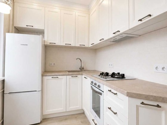 Продам 2-ком кв 46 м² абсолютный ремонт метро Салтовская ул. Ак Павлова Харьков