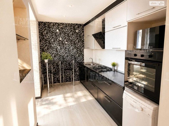 FE D2 Продаж 2-кімнатної квартири в центрі Харкова, вул. Сковороди, 42 - фото 1
