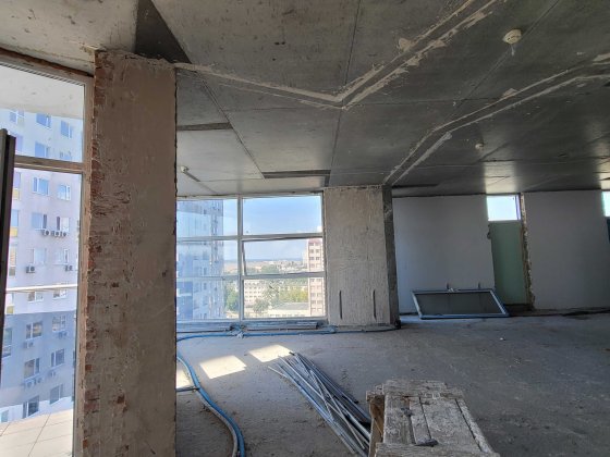 Продам 3кв новобудова ЖК Ультра м.Бот.сад 4хв пішки будівельний стан Харьков
