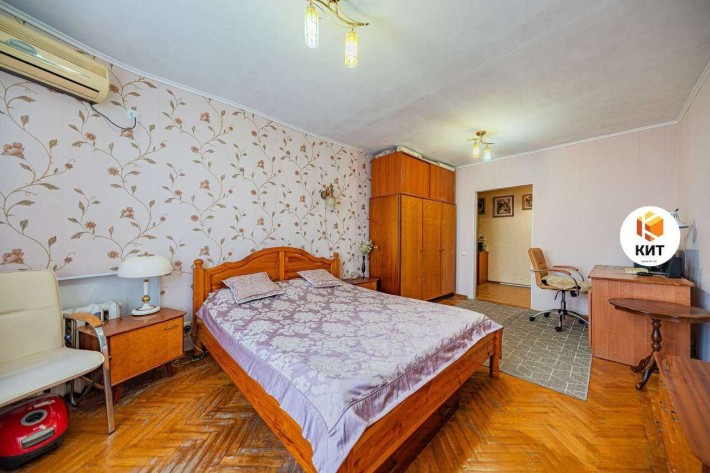 3к. 72м2 Новые дома, Льва Ландау (50-летия СССР) пр. 12, RE-135015 - фото 1