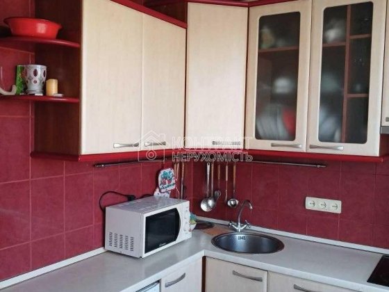 Продаж 3 кім.квартири у місті Харків, Олексіївка, пр-т Перемоги. Харьков