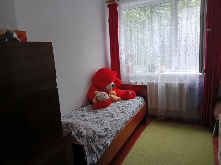 Продам цегляний будинок зі зручностями - фото 1