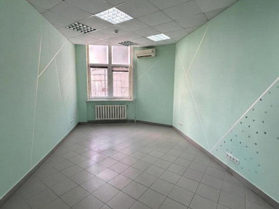 Оренда офісного приміщення ЖК Срібна Корона метро Позняки Київ