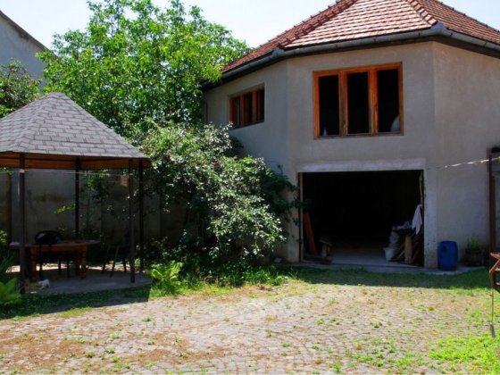 Продаж будинку в м.Берегове можно по сертифікату Берегово